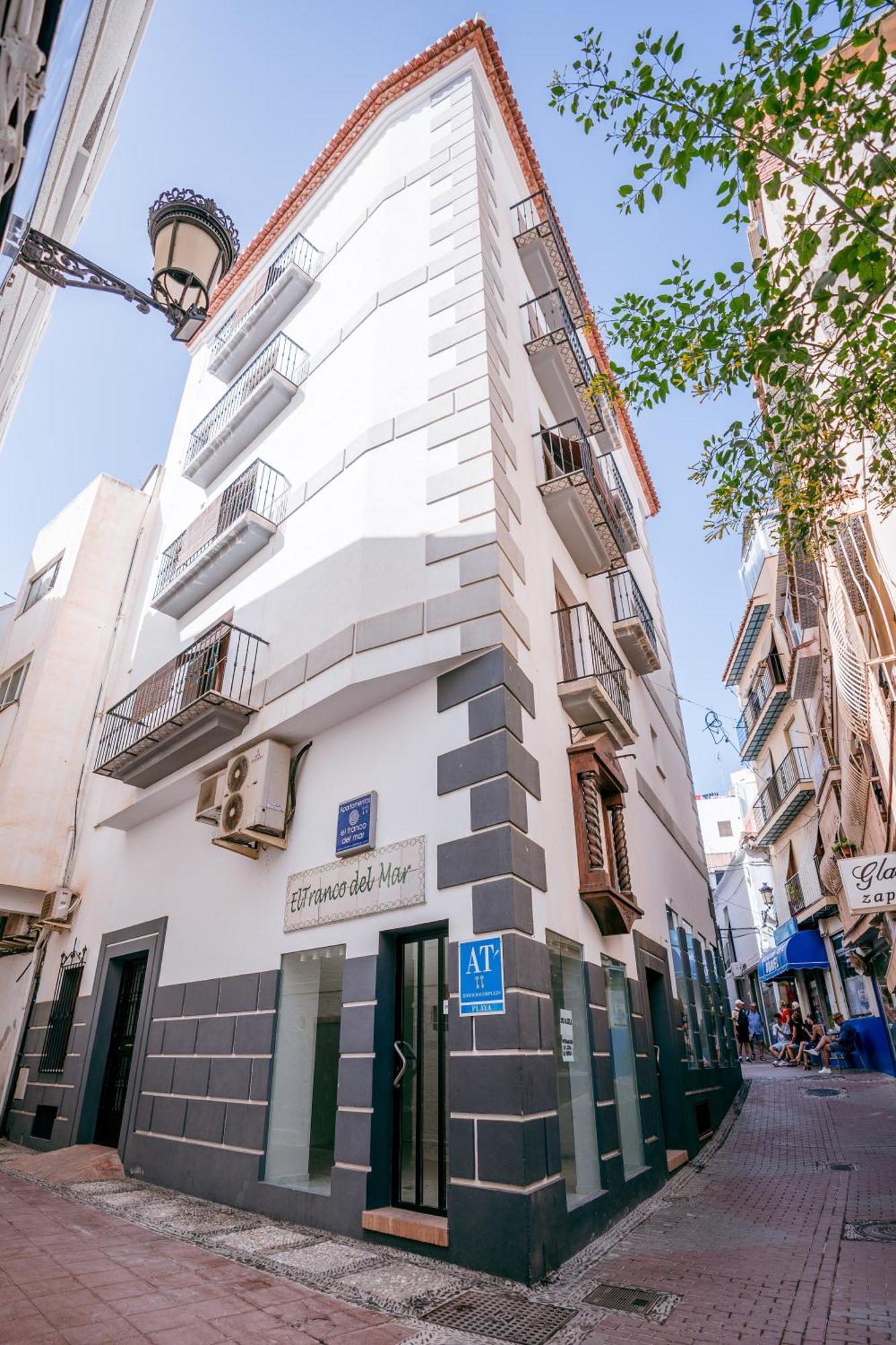 Apartamentos El Tranco Del Mar Almuñécar Esterno foto