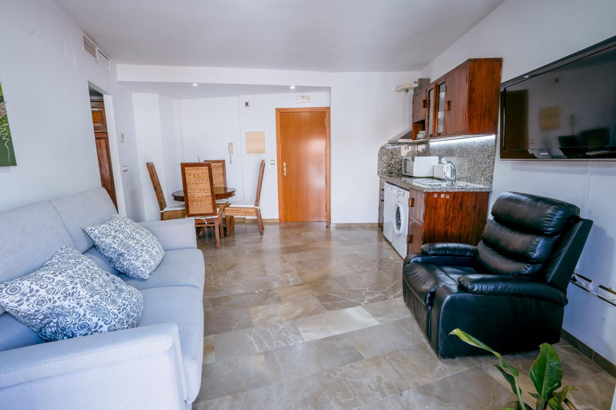 Apartamentos El Tranco Del Mar Almuñécar Esterno foto
